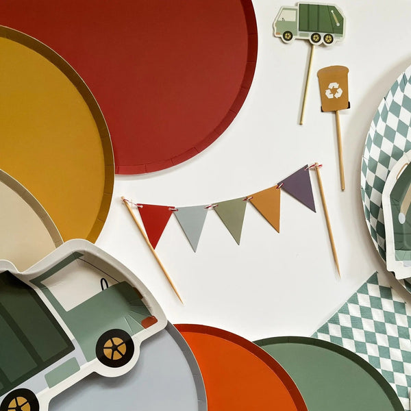 Garbage Truck Toppers (8 Count)