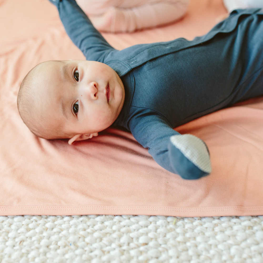 PREEMIE 24 HOUR CONVERTIBLE GOWN | MIDNIGHT - MOOGCO Baby