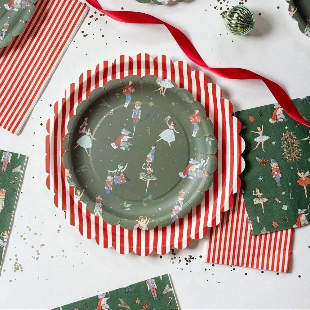 Green Christmas Nutcracker Dinner Napkins (24pcs)