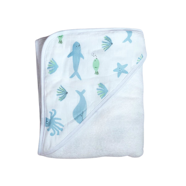 Hooded towel for babies in Cookie Craze design, angled view showcasing softness and playful style.