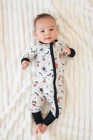 Howl-O-Ween Pups (Convertible Zip Footies)