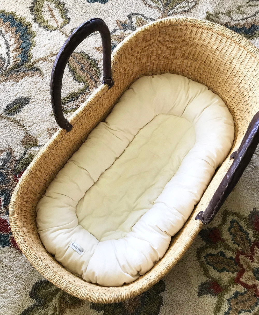 Lounger Nest Organic Cotton Futon - MOOGCO Baby