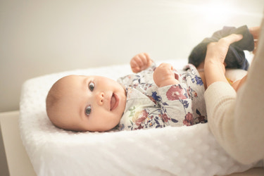 Changing Pad Cover in Minky Dot Fabric - Custom Size - Waterproof for Nursery