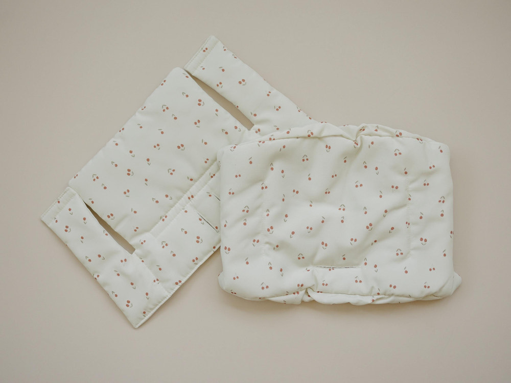 Cherry Cushion for the Stokke Tripp Trapp Highchair - Wipeable Cover - Baby Highchair Accessories