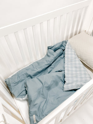 Marine Gingham Quilted Blanket