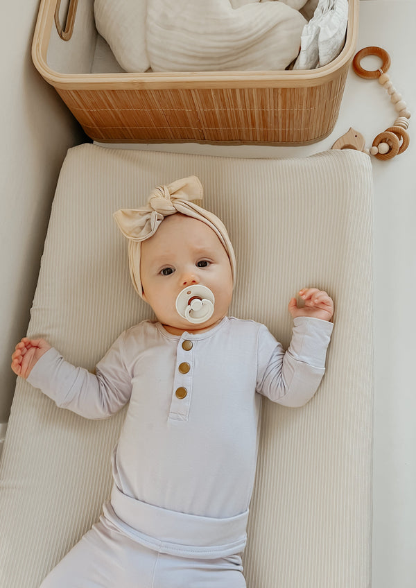 Oat Ribbed Changing Pad Cover