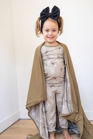 VelociNAPtor Luna Wrap - 47in X 47in double layered blanket