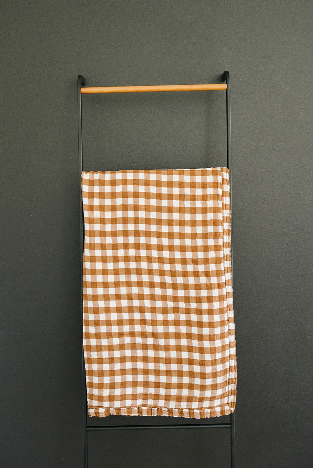 Gingham Muslin Quilt - MOOGCO Baby