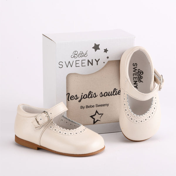 Girls Pearly Ivory Leather Walker Shoes - MOOGCO Baby