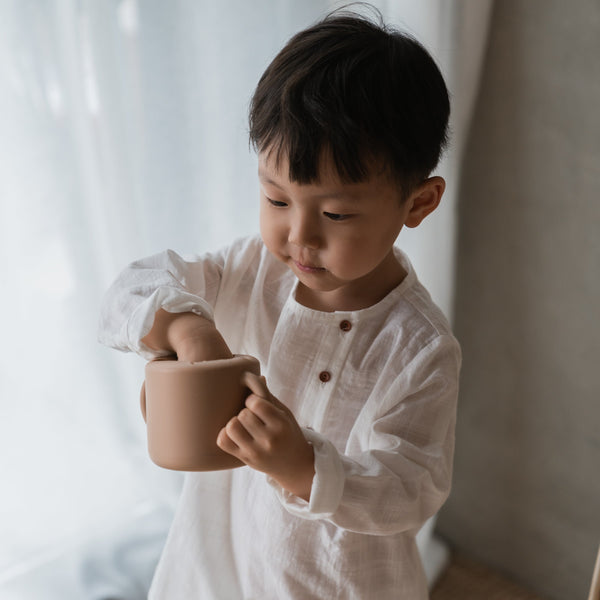 Mushie Snack Cup silicone spill-proof two handles