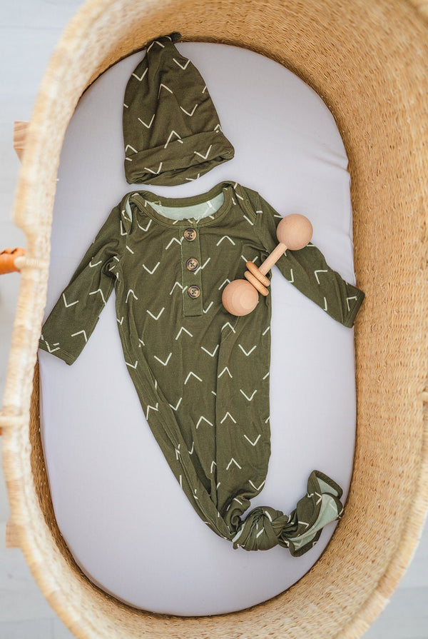 Knot Hat Newborn Baby - Green Arrow