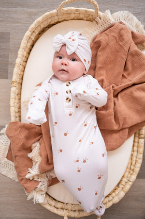 Fleur Ribbed Knotted Baby Gown