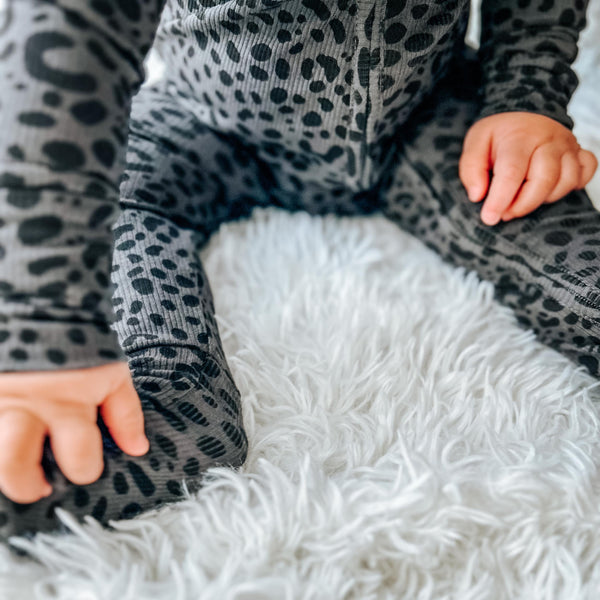 Shwally Romper for babies in Angle 88 view, featuring soft fabric and playful design for comfort and style.
