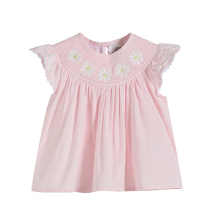 Light pink daisy smocked top and bloomer set for babies, displayed at angle 3. Perfect for stylish little ones.