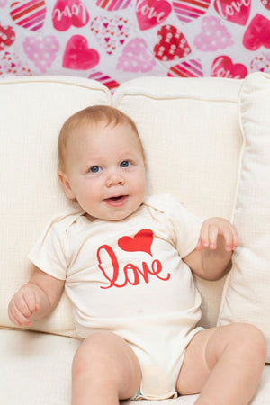 Love Short Sleeve Romper & Hat Gift Set