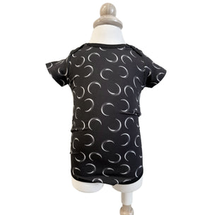 Lune Bebe Onesie (Babies/Toddlers)