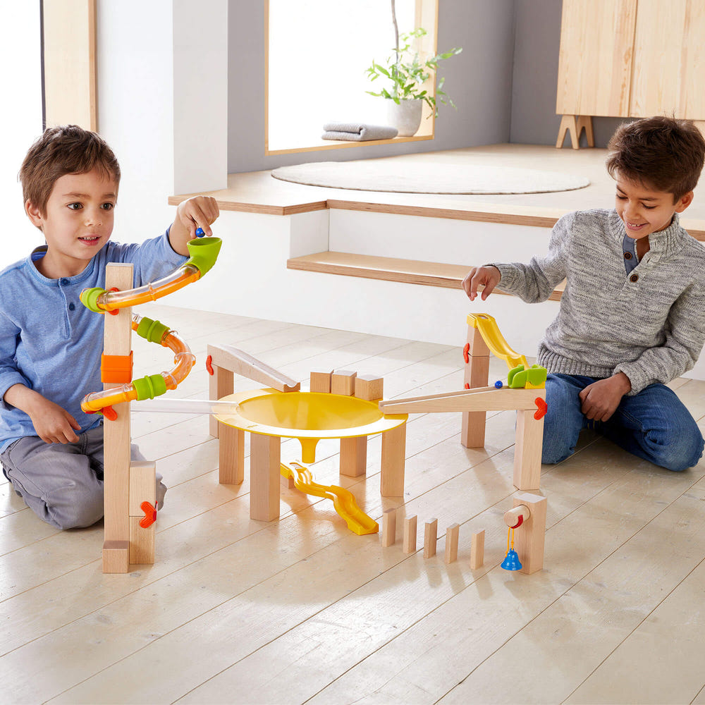 "Marble Run Funnel Jungle Starter Set for kids - colorful tracks and funnels for endless fun and creativity."