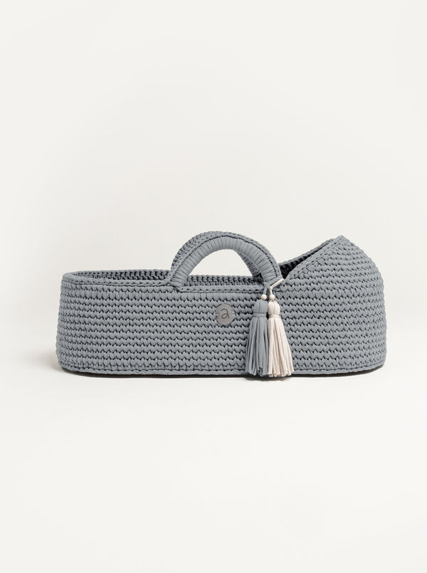 Standard Moses Basket with Round Hood