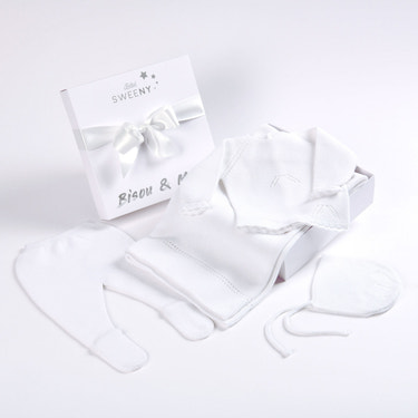 MELI | Baby White Layette Set (4)