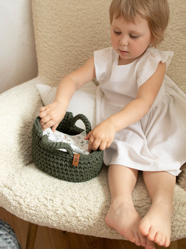 Mini Doll Moses Basket w/Rocking Stand