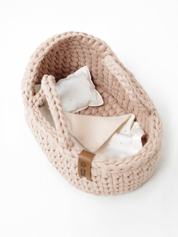 Mini Doll Moses Basket w/Rocking Stand