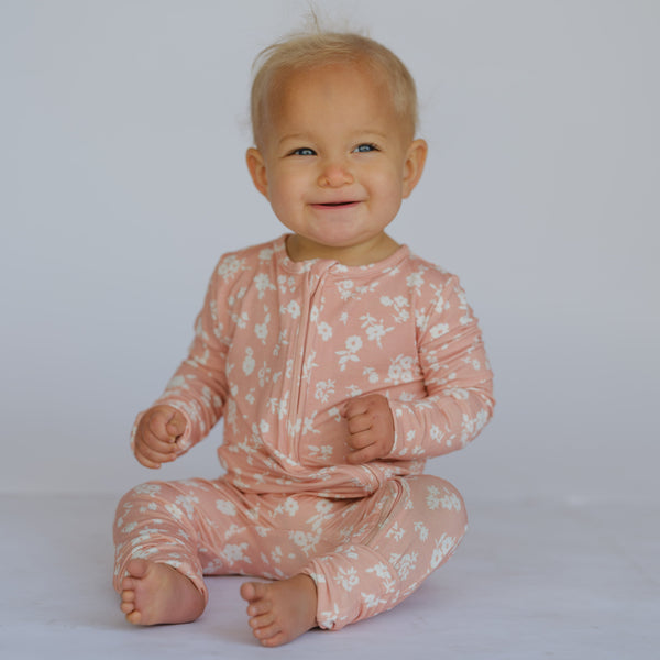 Shwally Romper for babies, stylish design in a playful angle, perfect for comfort and cuteness.