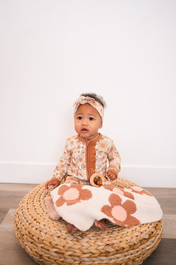 Plush Mini Blanket - Caramel Daisy