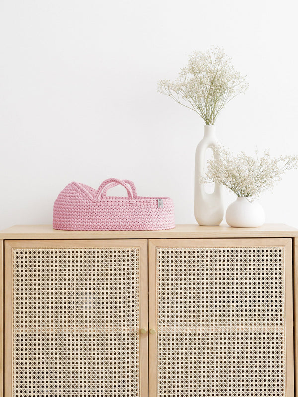 Doll Moses Basket w/Rocking Stand