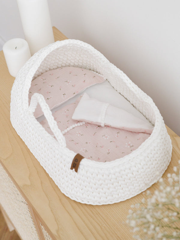 Doll Moses Basket w/Rocking Stand