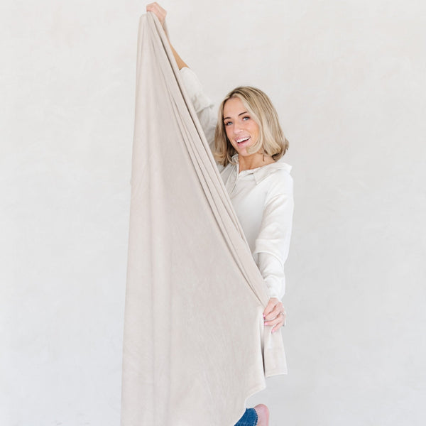 MINKY STRETCH THROW BLANKETS