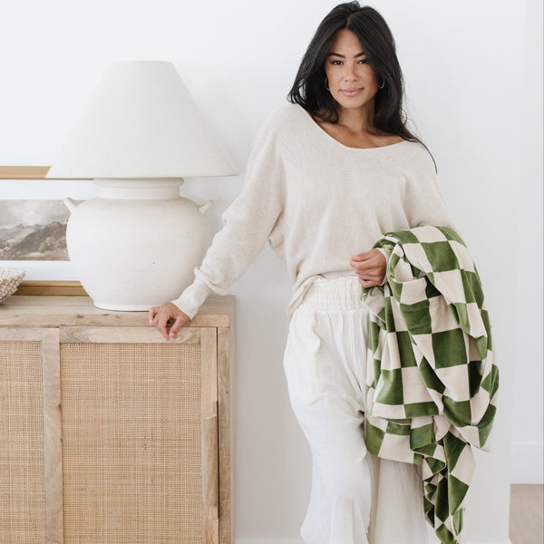 MINKY STRETCH THROW BLANKETS