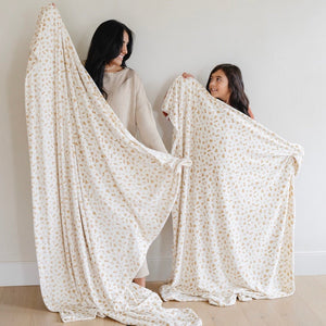 MINKY STRETCH THROW BLANKETS