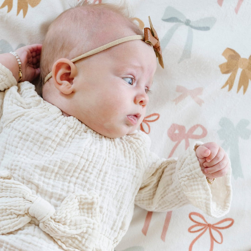 Soft Minky/Lush mini blankets for babies, perfect for swaddling and keeping warm. Ideal for comfort and coziness.