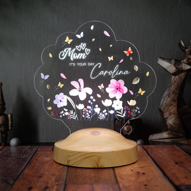 Personalized Mom Garden Lamp, Custom Mother's Day Night Light by Drn Gift Store