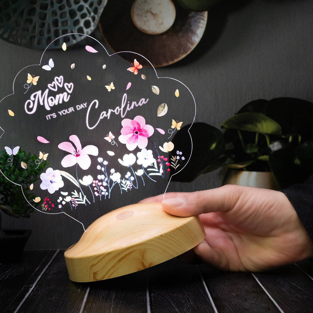 Personalized Mom Garden Lamp, Custom Mother's Day Night Light by Drn Gift Store