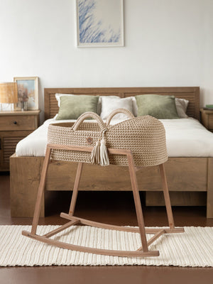 XL Moses Basket with Round Hood