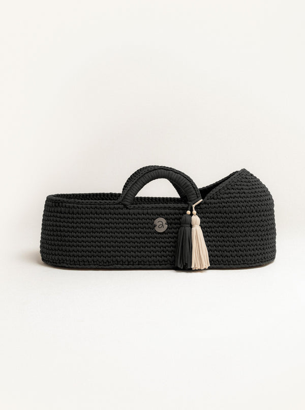 Standard Moses Basket with Round Hood