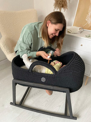 Standard Moses Basket with Round Hood