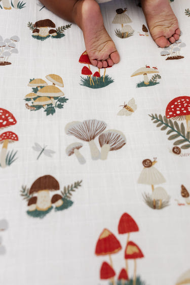 Mushroom Crib Sheet - MOOGCO Baby