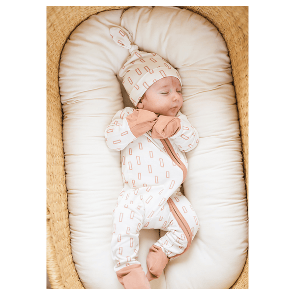 Neutral Rectangle Baby Pajamas | Zipper Romper