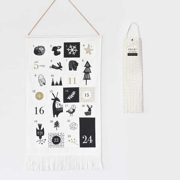 24 Pocket Advent Calendar featuring winter animals, perfect for Christmas countdown fun.