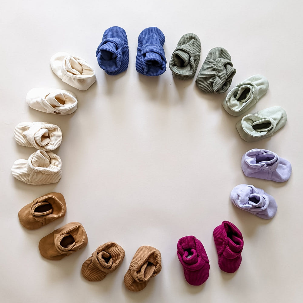 organic baby booties | stay-on newborn shoes