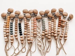 Pacifier Clip Harper (Camel & Blush)