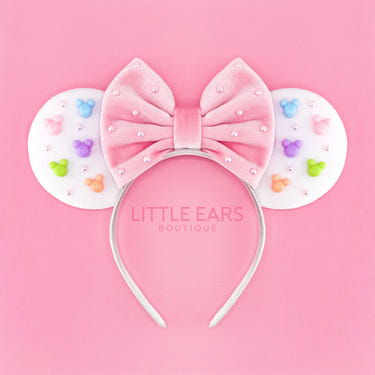 Pink & white velvet Mickey ears for baby birthday celebrations, perfect for adorable party outfits.