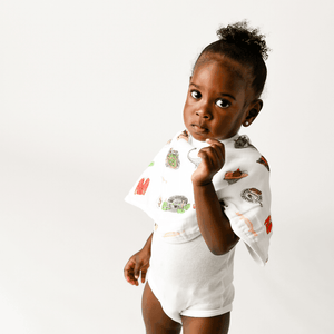 GiftSet: Pittsburgh Baby Muslin Swaddle Blanket and Burp Cloth/Bib Combo Baby Shower Essential for Newborn