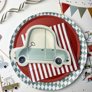 Premium Green Bavarian Check Paper Plates (8pcs)