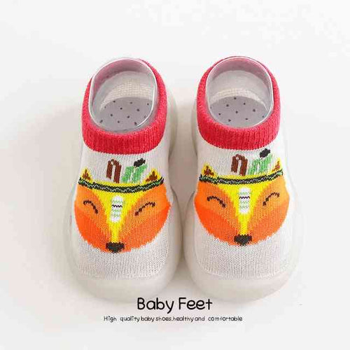Gray Fox animal sock shoes for babies, soft and cozy footwear for little feet. Perfect for indoor play and comfort.