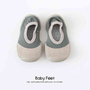 Brown tip baby sock shoes - cozy and stylish footwear for little ones. Perfect for indoor play and comfort.