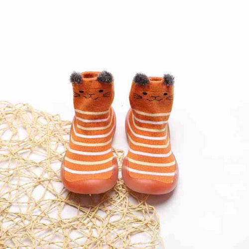 Cute cat design animal long shoe socks for babies, perfect for keeping little feet warm and stylish.