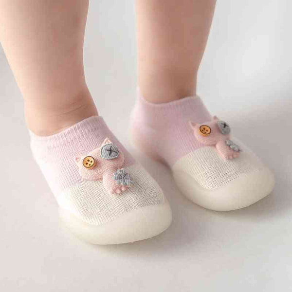 Pink Baby Owl Shoes - Angle 6 view, perfect for little feet, combining style and comfort for infants.